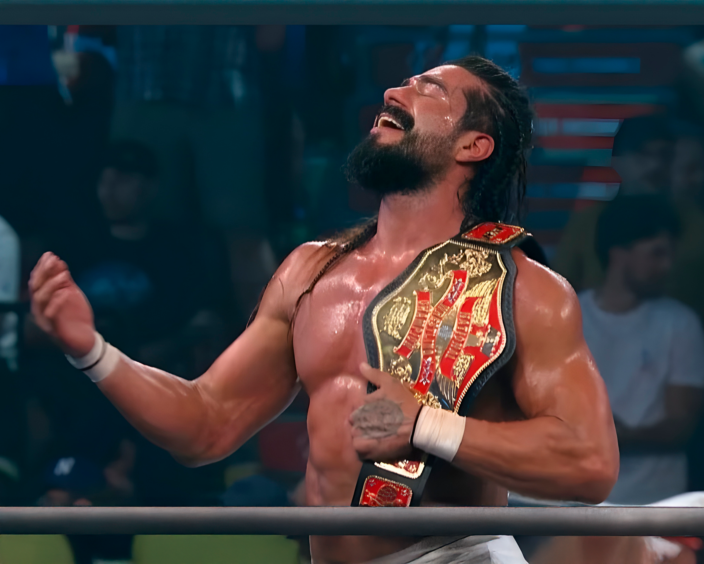 Andrade conquista el Campeonato Nacional de AEW